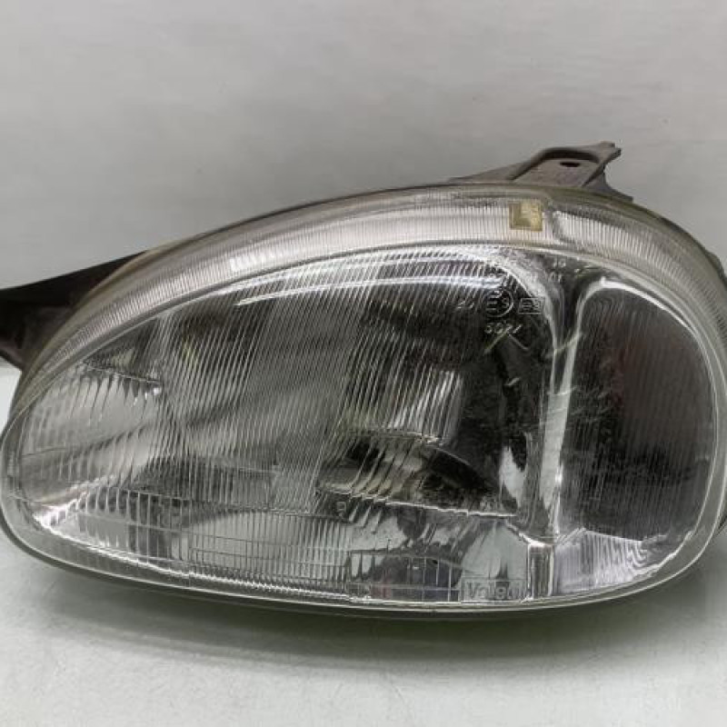 Optique avant principal gauche (feux)(phare) OPEL CORSA B Photo n°1