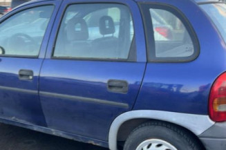 Optique avant principal gauche (feux)(phare) OPEL CORSA B