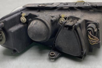Optique avant principal gauche (feux)(phare) VOLKSWAGEN PASSAT 4