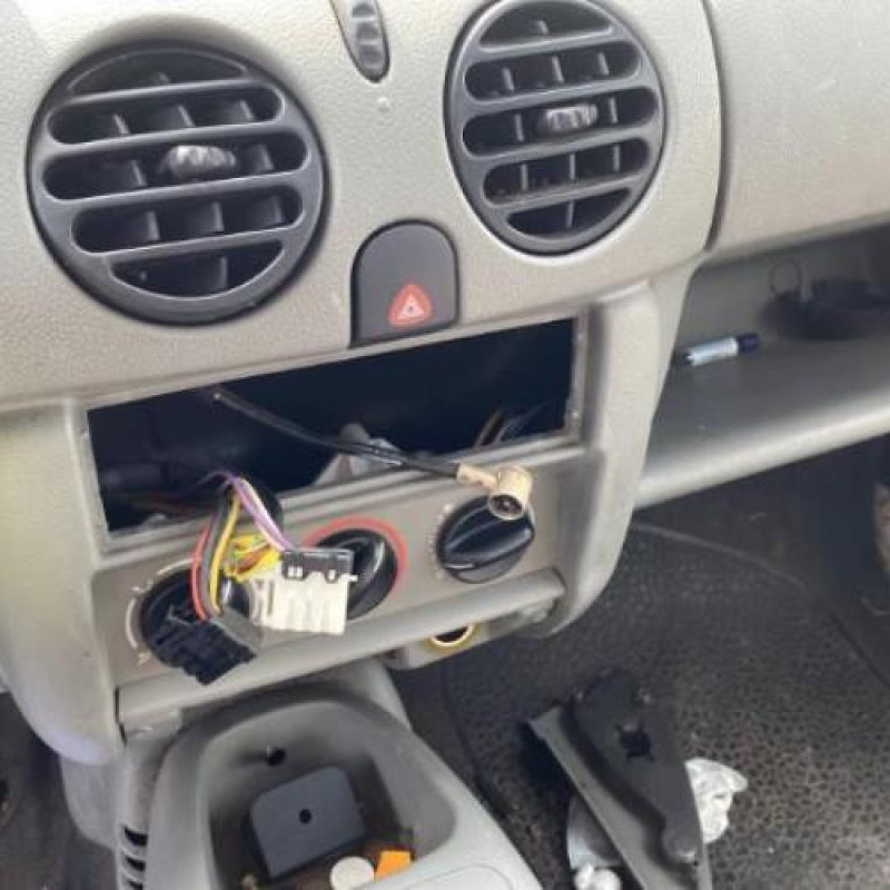 Feu arriere principal gauche (feux) RENAULT KANGOO 1 Photo n°14