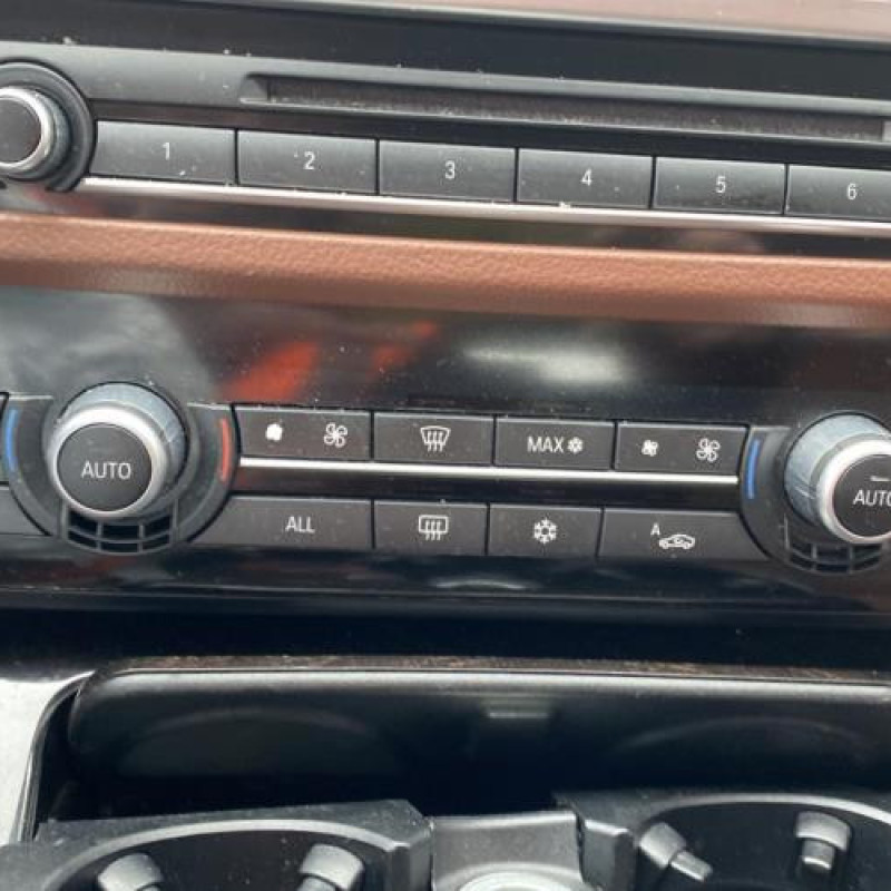 Ceinture arriere gauche BMW SERIE 5 F11 Photo n°12