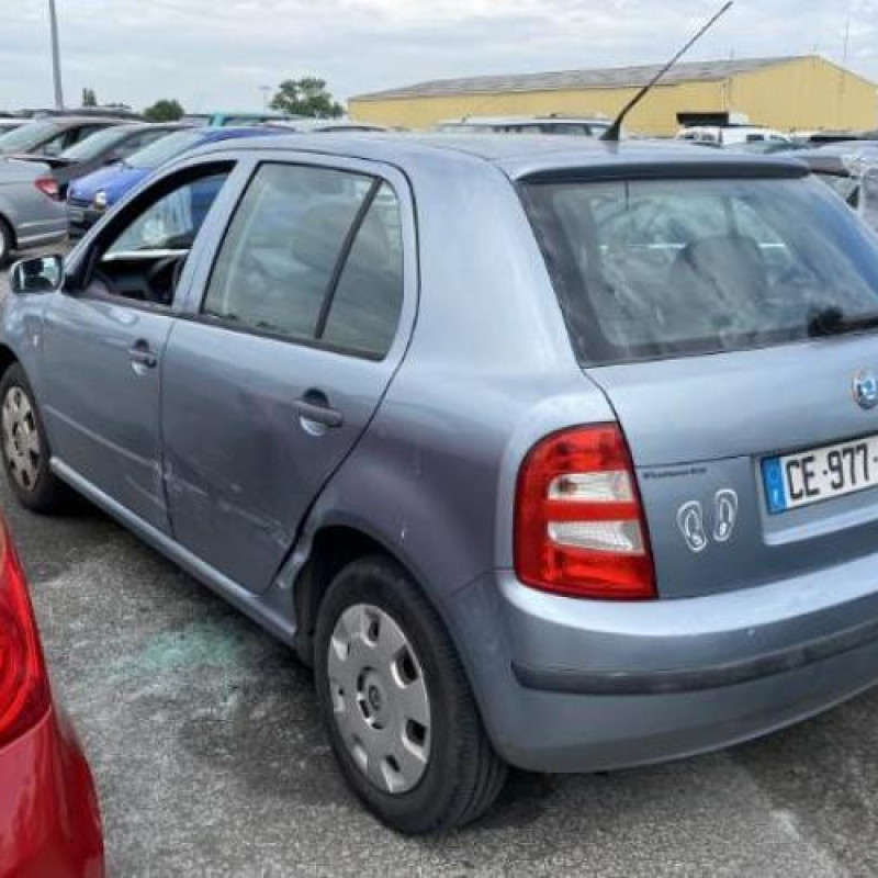 Serrure avant droit SKODA FABIA 1 Photo n°8