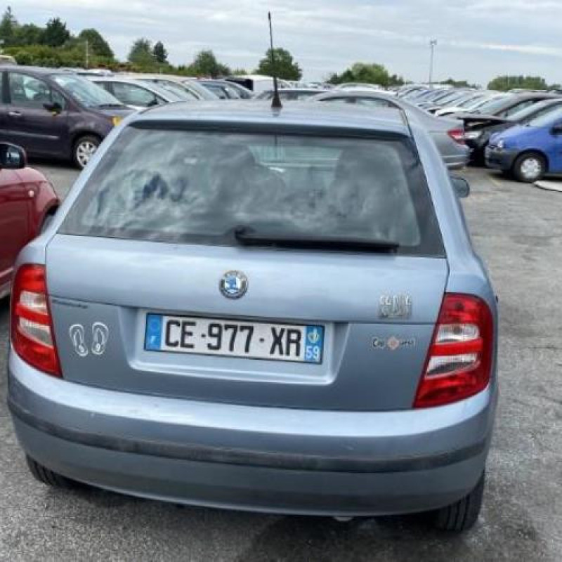 Serrure avant droit SKODA FABIA 1 Photo n°9
