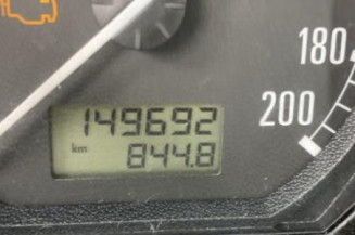 Serrure avant droit SKODA FABIA 1