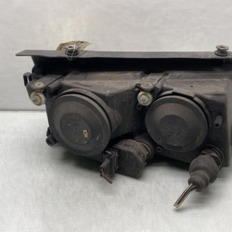 Optique avant principal gauche (feux)(phare) VOLKSWAGEN PASSAT 4