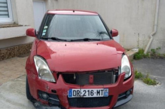 Poignee interieur avant gauche SUZUKI SWIFT 3