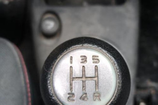 Poignee interieur avant gauche SUZUKI SWIFT 3