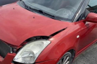 Poignee interieur avant gauche SUZUKI SWIFT 3