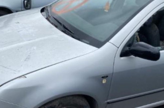 Serrure avant droit SKODA FABIA 1