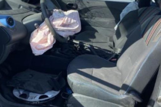 Feu arriere secondaire droit (feux) RENAULT TWINGO 2