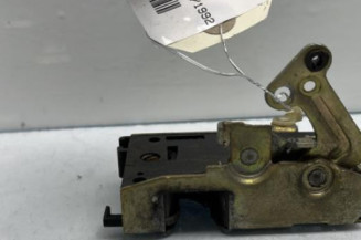 Serrure avant droit PEUGEOT 309