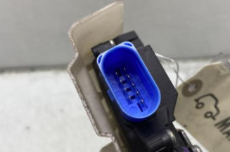 Serrure avant droit VOLKSWAGEN GOLF 5