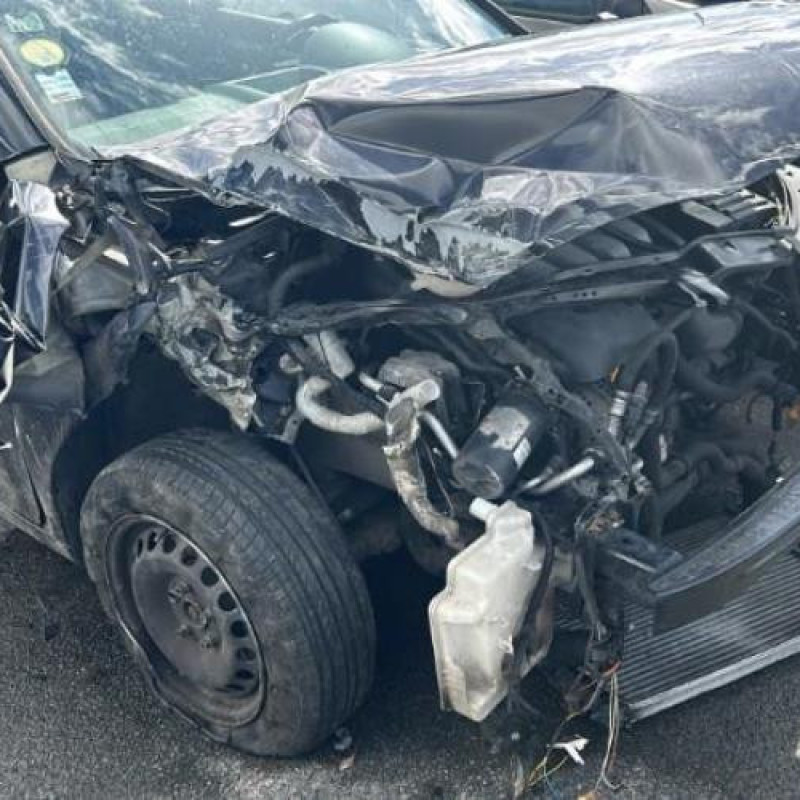 Serrure avant droit VOLKSWAGEN GOLF 5 Photo n°5