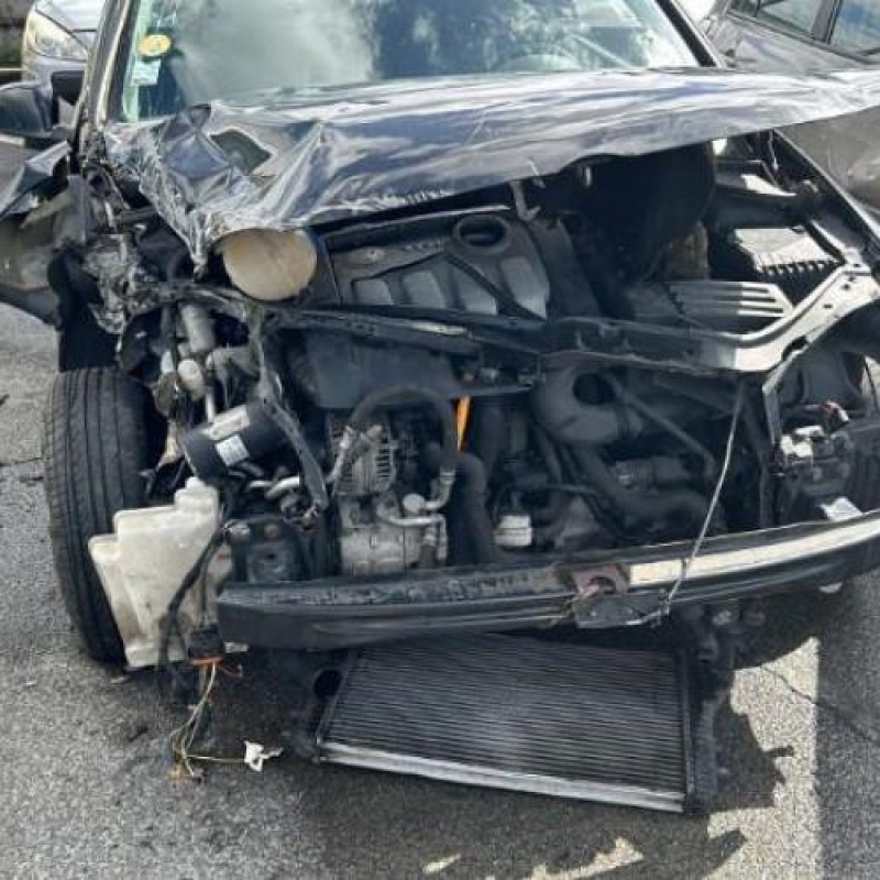 Serrure avant droit VOLKSWAGEN GOLF 5 Photo n°6