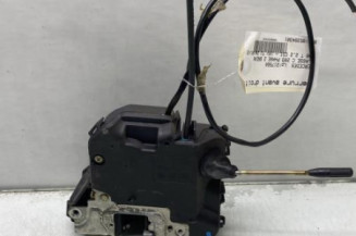 Serrure avant droit MERCEDES CLASSE C 203