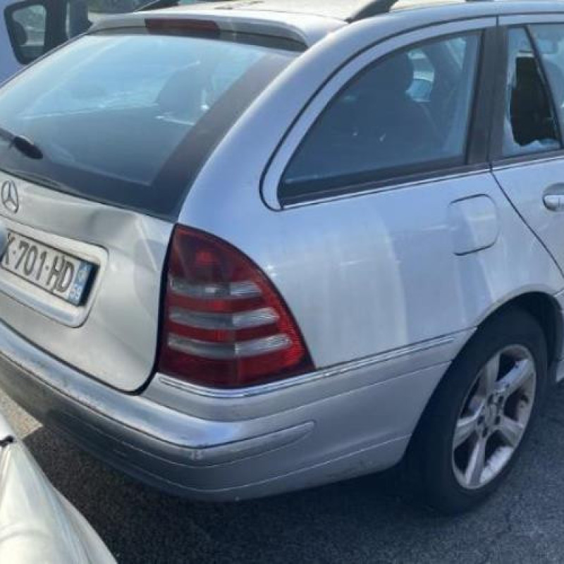 Serrure avant droit MERCEDES CLASSE C 203 Photo n°8