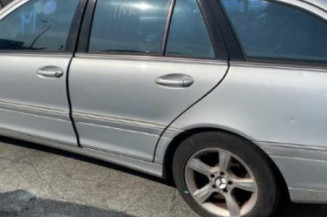 Serrure avant droit MERCEDES CLASSE C 203
