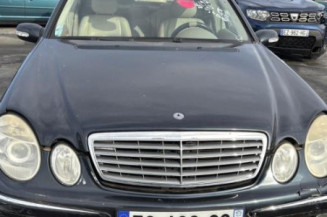 Serrure avant droit MERCEDES CLASSE E 211