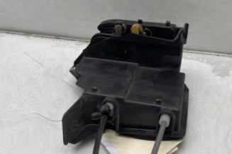 Serrure avant droit KIA RIO 2