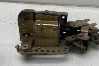 Serrure avant droit VOLKSWAGEN TRANSPORTER 4