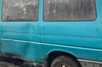 Serrure avant droit VOLKSWAGEN TRANSPORTER 4