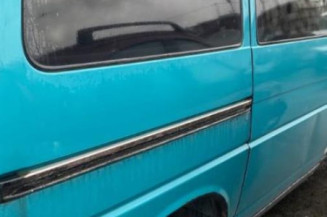 Serrure avant droit VOLKSWAGEN TRANSPORTER 4