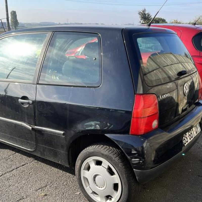 Serrure avant droit VOLKSWAGEN LUPO Photo n°9