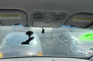 Serrure avant droit KIA SPORTAGE 2