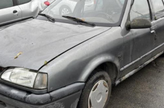 Serrure avant droit RENAULT R19