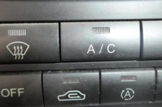 Serrure avant droit HYUNDAI COUPE 2
