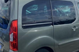 Serrure avant droit PEUGEOT PARTNER 2