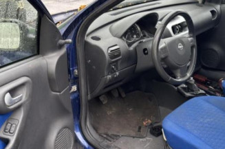 Serrure avant gauche OPEL CORSA C