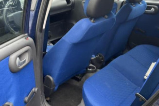 Serrure avant gauche OPEL CORSA C