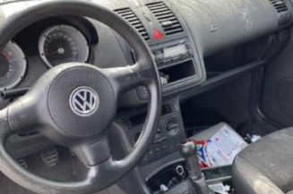 Pare choc avant VOLKSWAGEN POLO 3