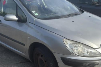 Serrure avant gauche PEUGEOT 307