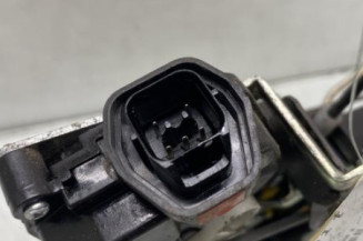 Serrure avant droit KIA RIO 2