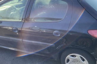 Serrure avant gauche PEUGEOT 206