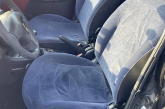 Serrure avant gauche PEUGEOT 206