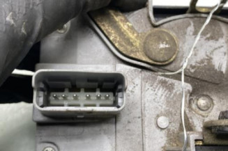 Serrure avant gauche PEUGEOT 206