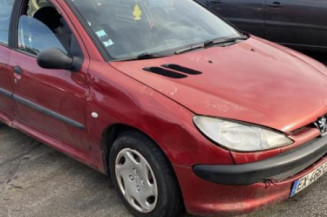 Serrure avant gauche PEUGEOT 206