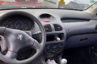 Serrure avant gauche PEUGEOT 206