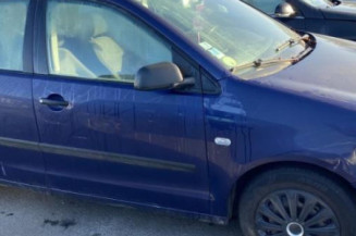 Retroviseur droit VOLKSWAGEN POLO 4