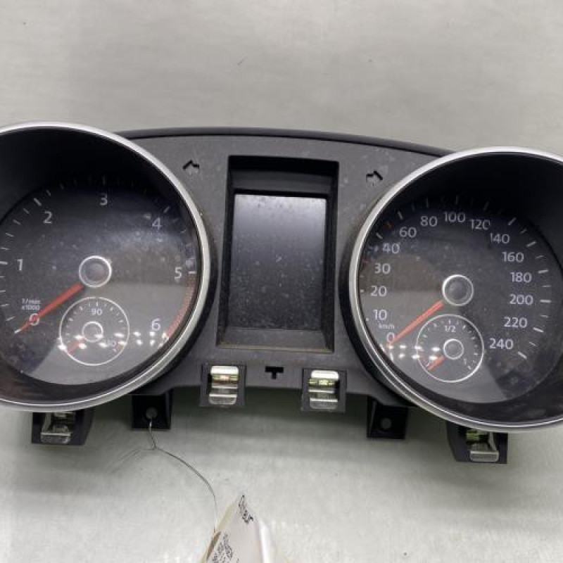 Compteur VOLKSWAGEN GOLF 6 Photo n°1