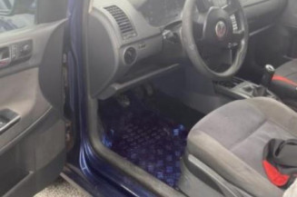 Com (Bloc Contacteur Tournant+Commodo Essuie Glace+Commodo Phare) VOLKSWAGEN POLO 4