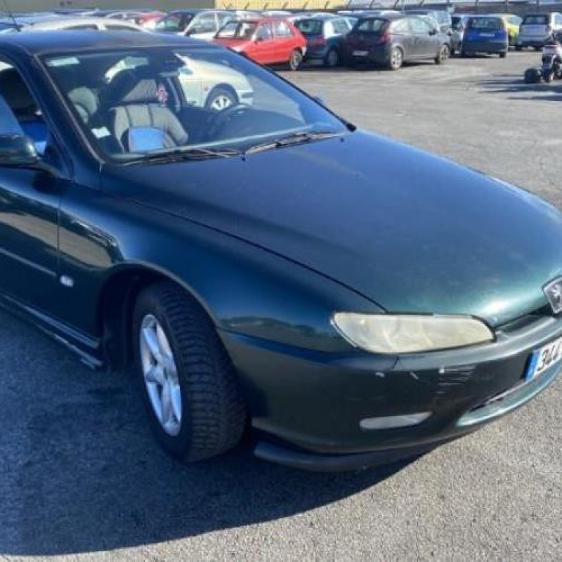 Air bag conducteur PEUGEOT 406 Photo n°6
