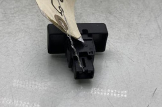 Bouton de warning NISSAN PIXO