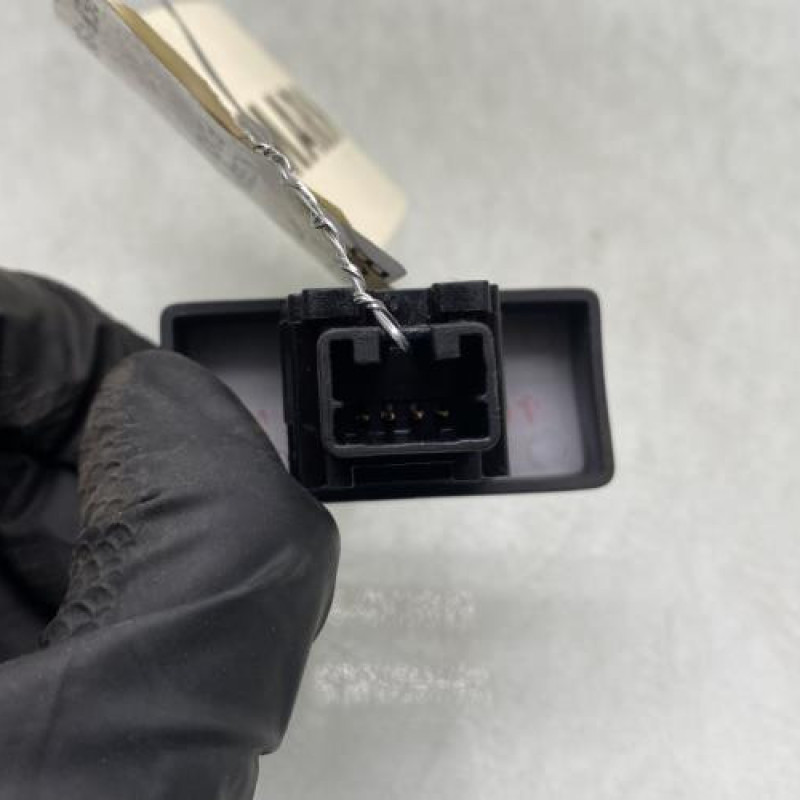 Bouton de warning NISSAN PIXO Photo n°3