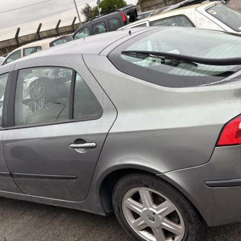 Bouton de coffre RENAULT LAGUNA 2 Photo n°8