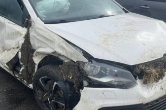 Bouton de coffre VOLKSWAGEN POLO 5