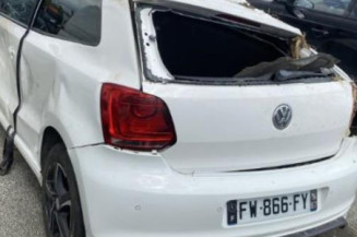 Bouton de coffre VOLKSWAGEN POLO 5